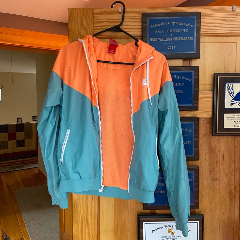 Nike windbreaker